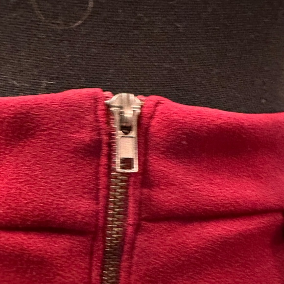 POTTERS POT/NWOT/maroon formal skirt - Picture 4 of 4